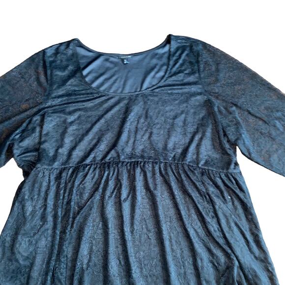 Torrid Lace overlay 3/4 length sleeve shirt with elastic waist size 5X Black - Picture 3 of 6